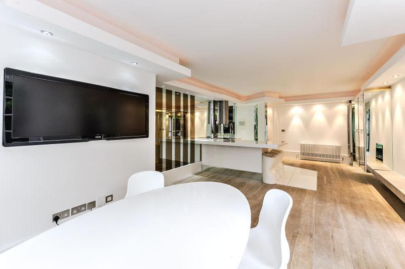Leafy 3 Bed Hampstead Nw3 Appartamento *